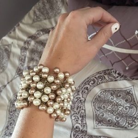 Stella & Dot Jewelry - Stella & Dot Grace faux pearl bracelet